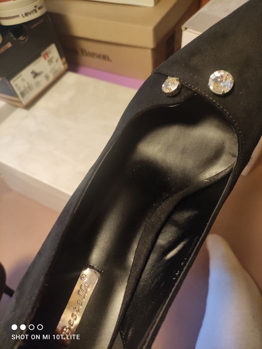 Czarne nowe szpilki 41