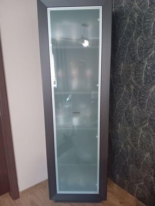 Sprzedam  meblościankę  do salonu lub pokoi