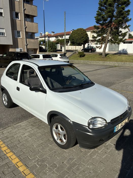 Corsa 1995 em bom estado