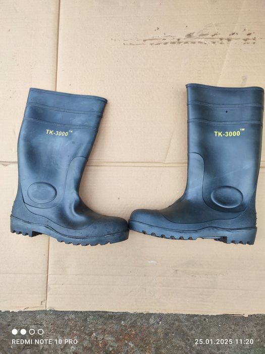 Сапоги резиновые рабочие 43 резиновые чоботи гумові робочі