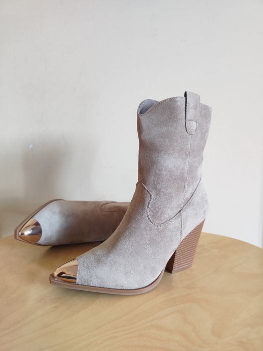 Botki damskie zamszowe r. 40