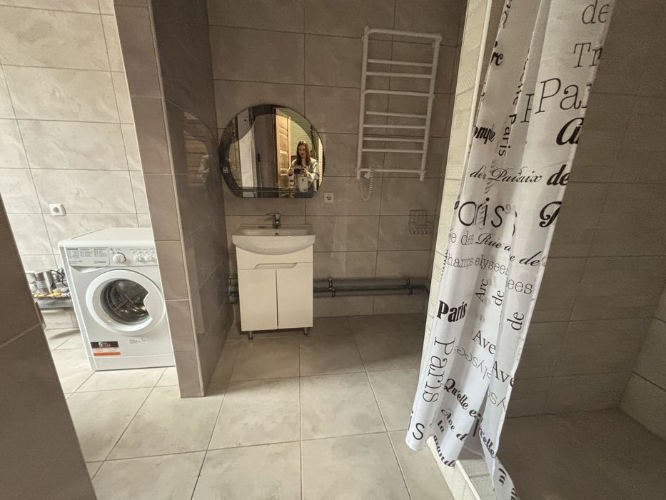 Будинок з ремонтом та меблями без комісії для покупця