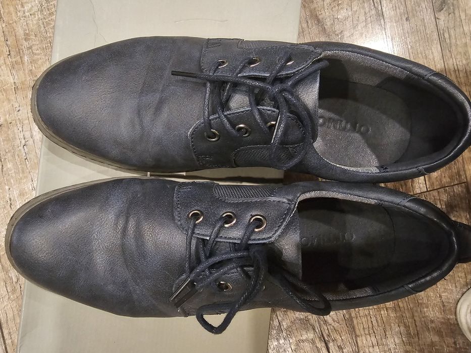 Buty wizytówek eleganckie