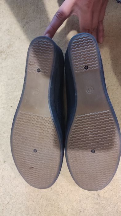 Балеткі, туфлі жіночі