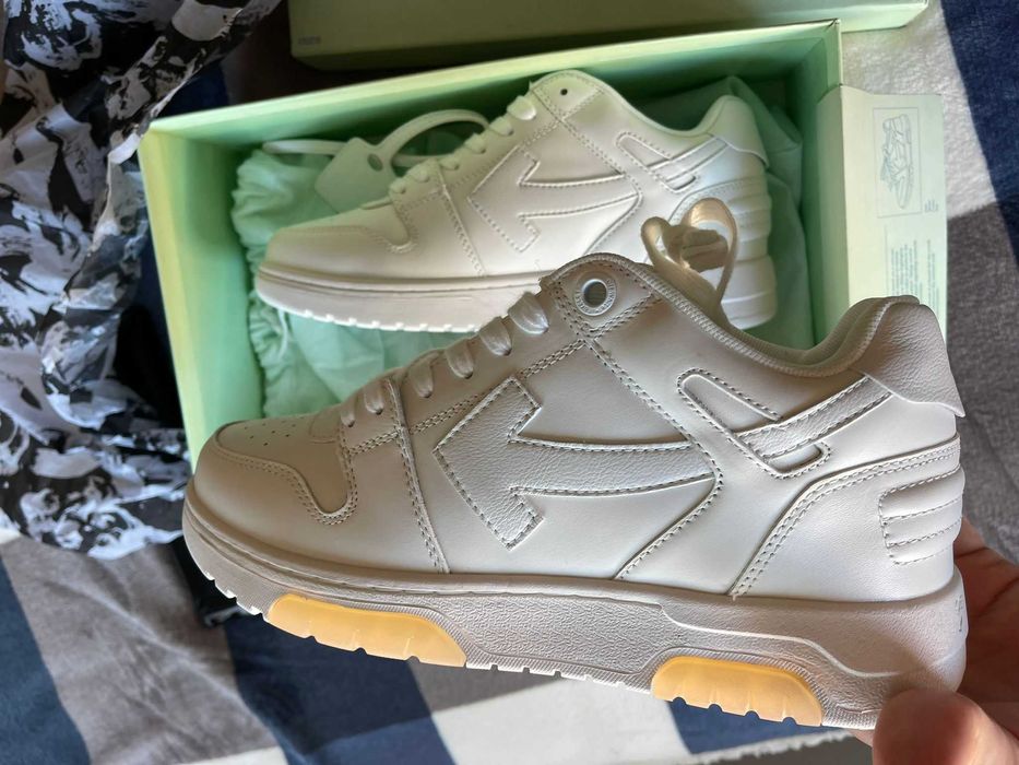 Sapatilhas Off-White Out of Office