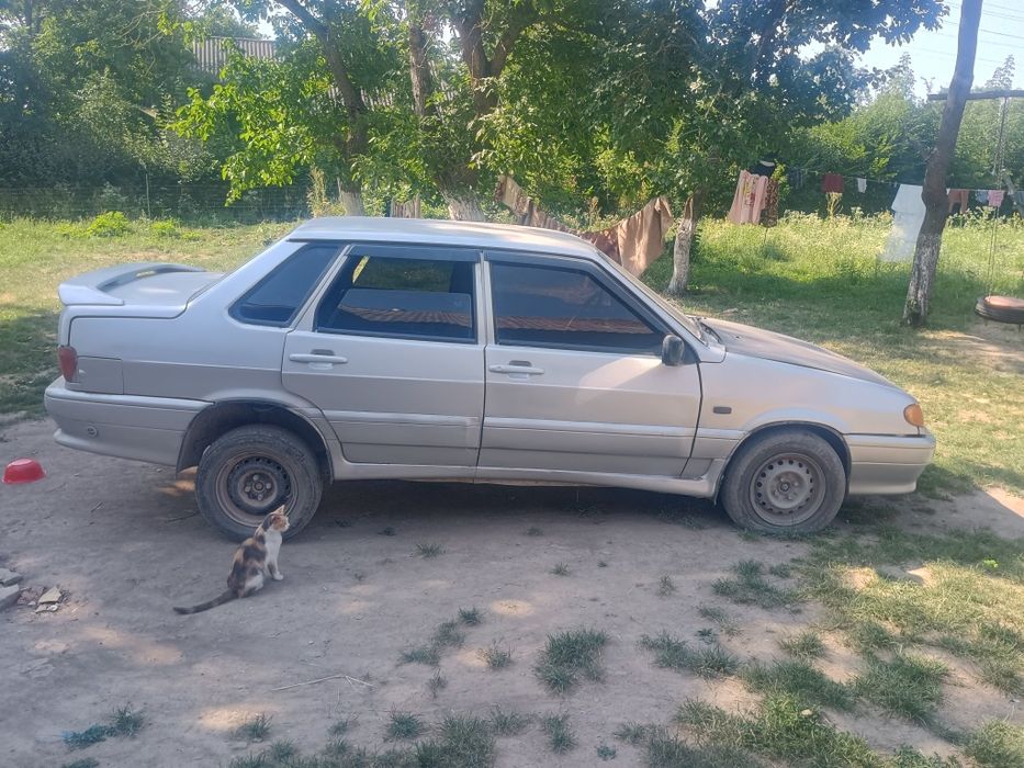 продам автомобіль ваз-21015