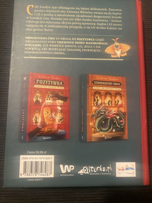 „Pozytywka” i „Drogocenna ćma” Katherine Woofine