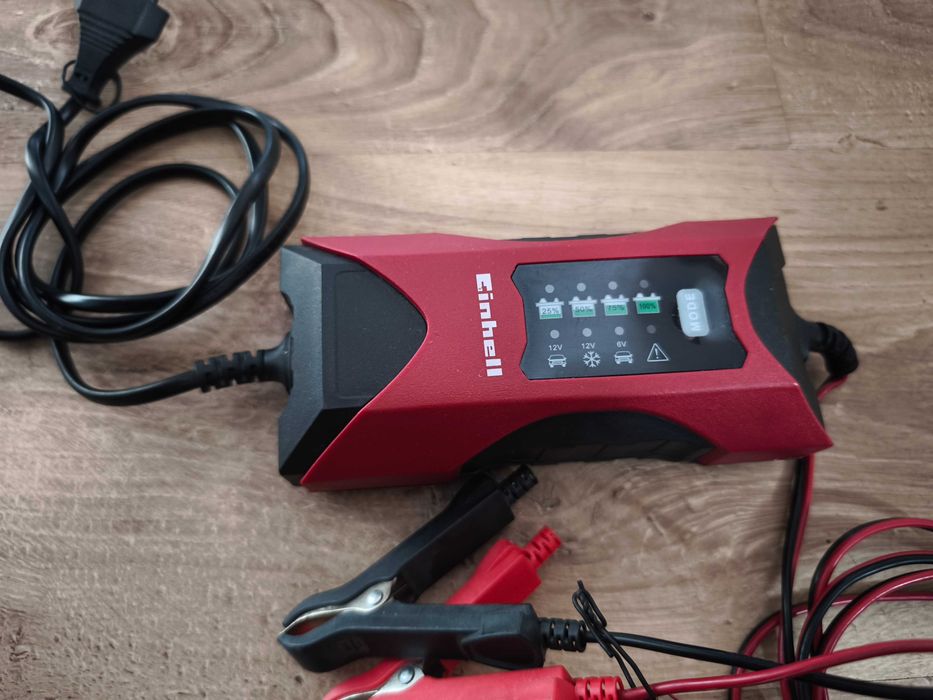 Prostownik automatyczny Einhel