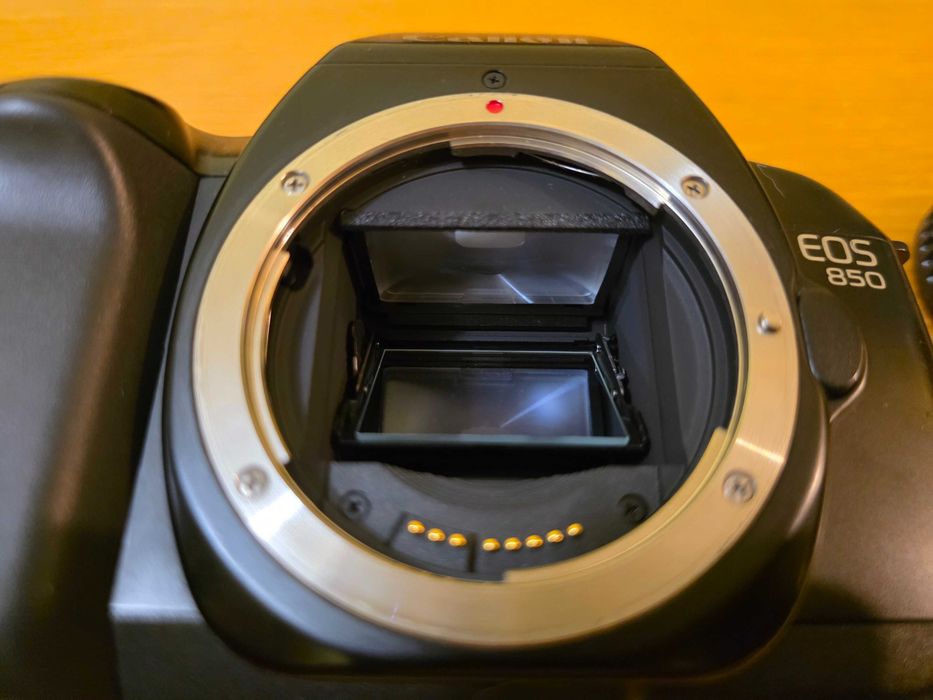 Canon eos 850 na klisze