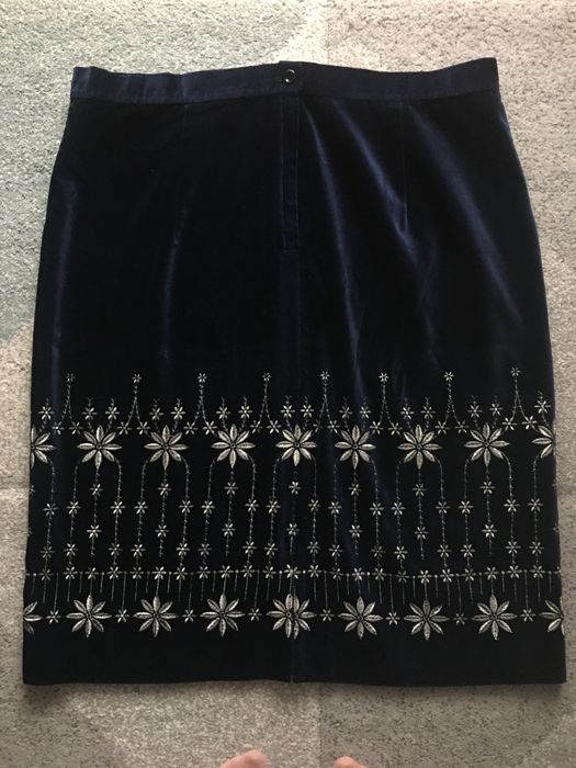 Elegancka spódnica r.około XXL