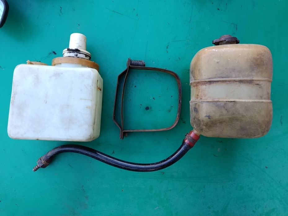 Карбюратор - бензонасос-запчасті Москвич