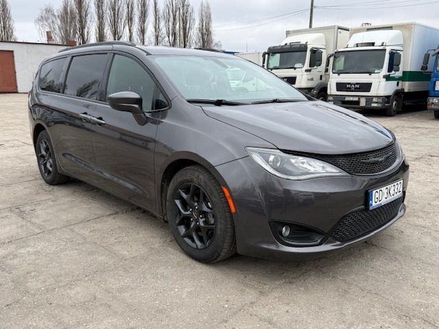 Chrysler Pacifica