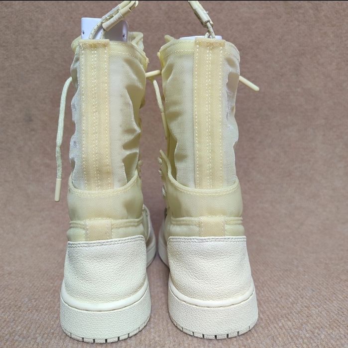 Nike Wmns Air Jordan 1 Explorer XX – Amarelo Fluorescente | 38.5