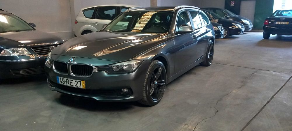 BMW 318D Touring Auto Nacional