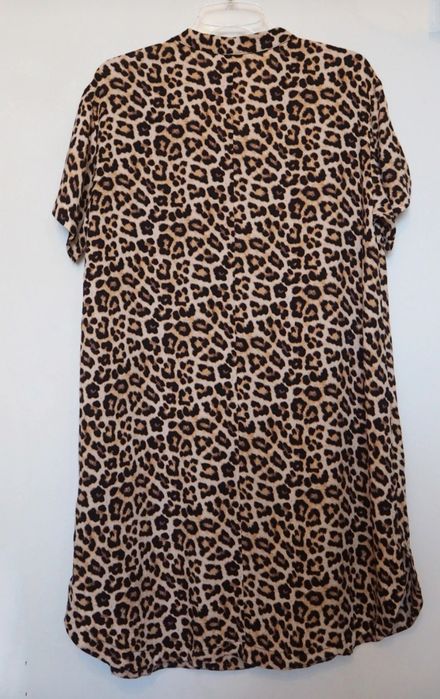Sukienka oversize modny wzór panterka/ safari rozmiar M