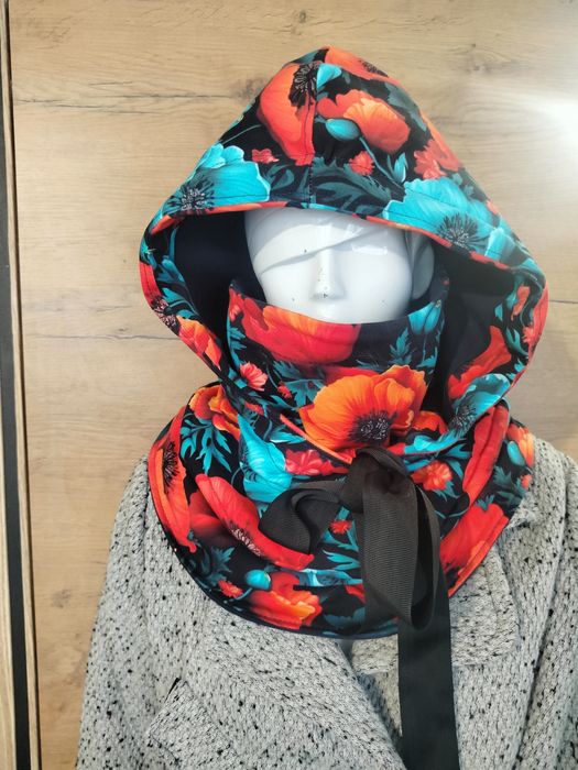 Komino-kaptur, nakrycie głowy, szal