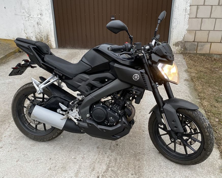 Yamaha MT-125>naked