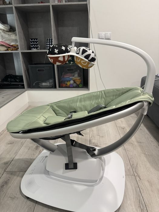 Крісло-гойдалка, заколисуючий центр, 4moms MamaRoo 5.0 Sage classic