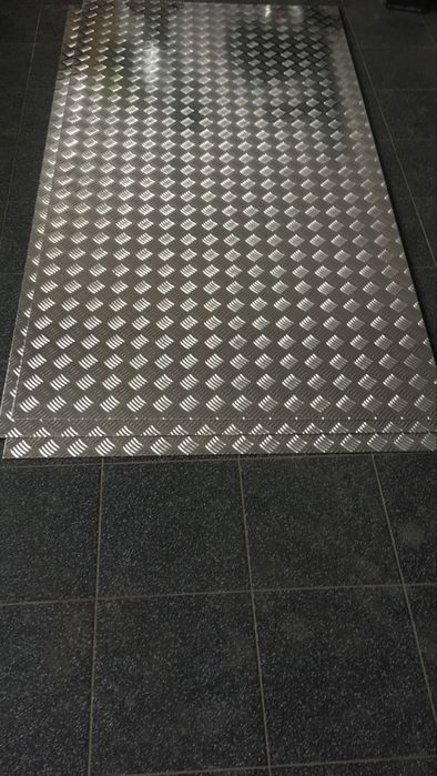 blacha ryflowana 2  mm grubości