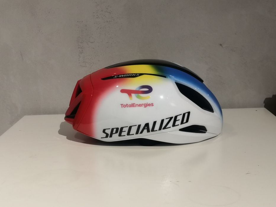 Specialized S-works evade 3 новый велосипедный шлем