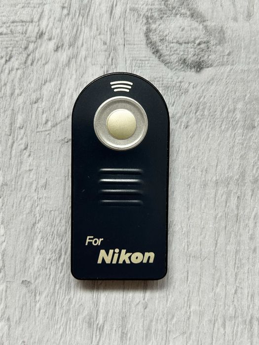 Pilot Nikon do apartatów