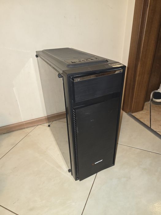 Komputer stacjonarny / gamingowy