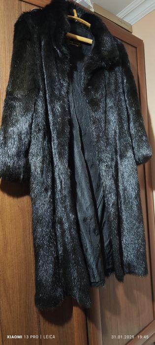 Шуба натуральна жіноча