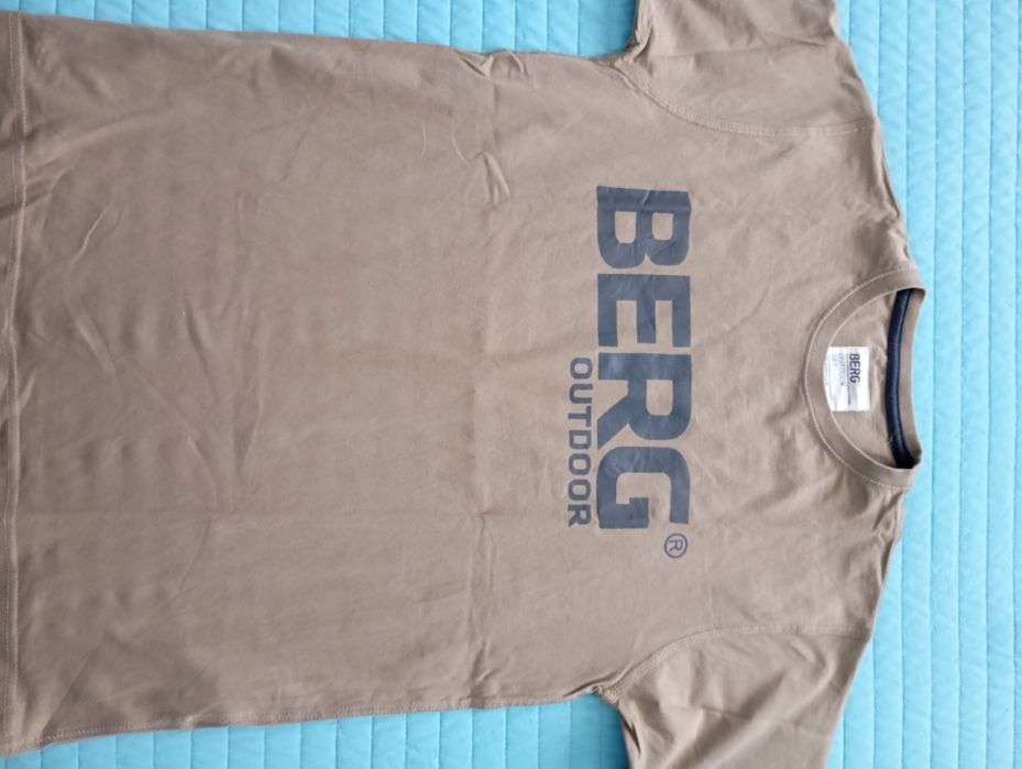 T-shirt Berg tamanho S