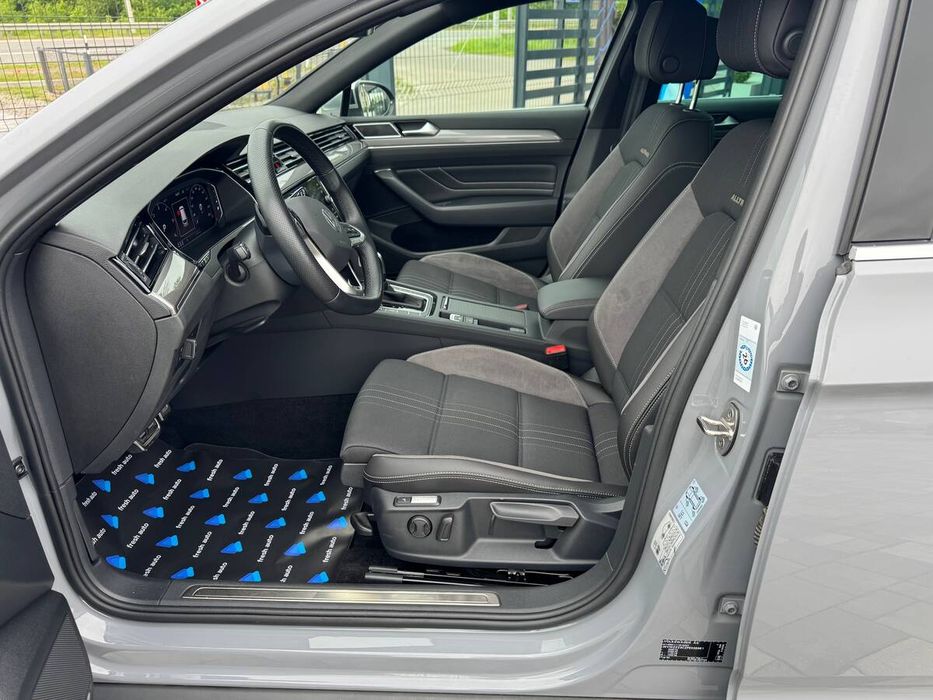 Volkswagen Passat Variant Alltrack 2023 freshauto