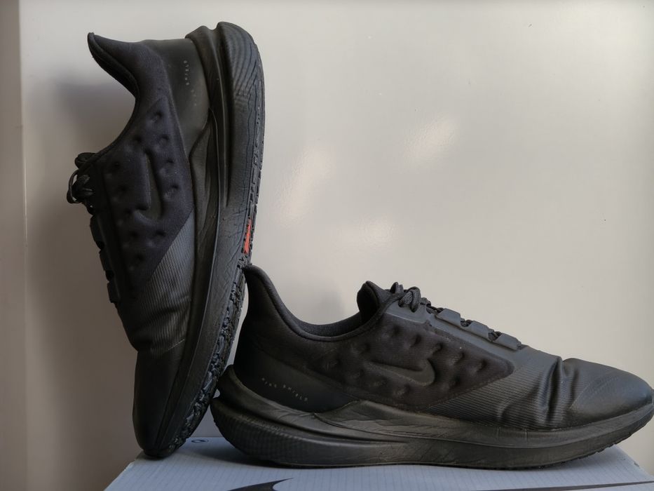 Кросівки Nike zoom winflo 9 shield