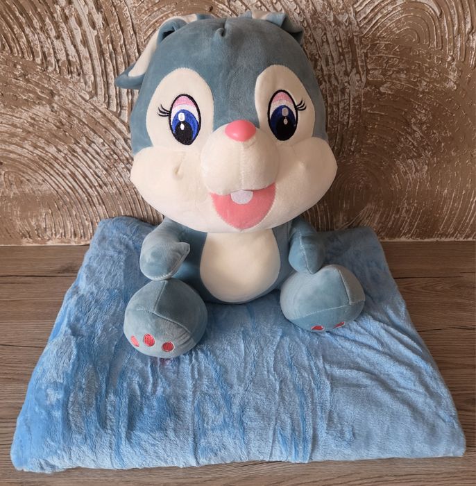 Maskotka z kocykiem w środku Królik Niebieski 40cm