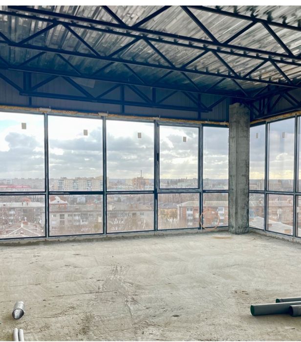 Продаж офісних приміщень 8/10  Киівська 40