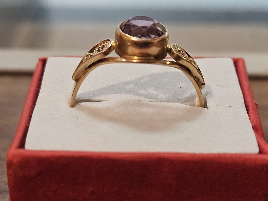 Złoty pierścionek od Lombardia Katowice