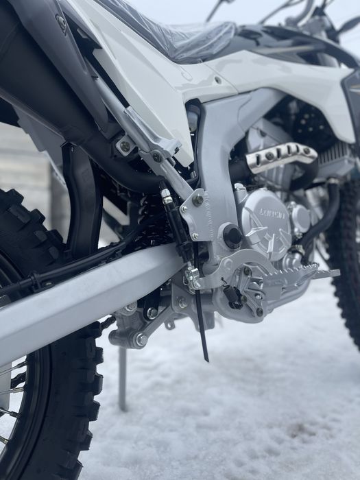 Мотоцикл LONCIN LX300GY SX2 Pro