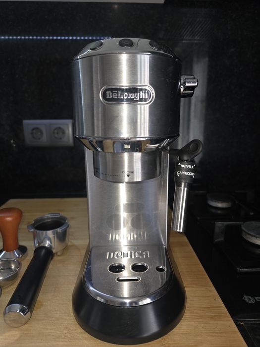 Delonghi Dedica EC685