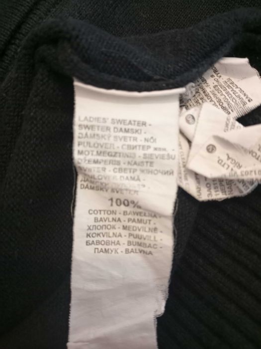 Czarny sweterek (100% bawełna)