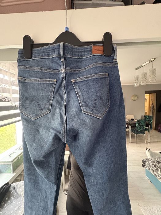 Jeansy Wrangler roz XS/S