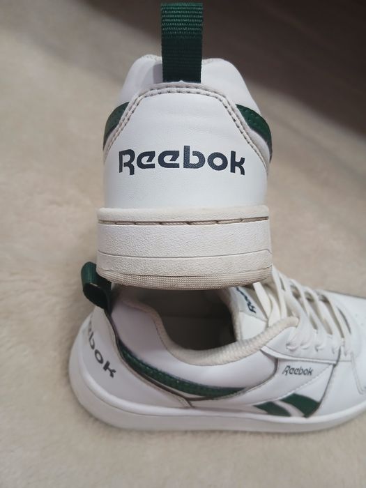 Кроссовки Reebok