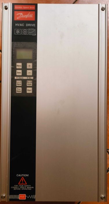 Danfoss VLT type 3504 falownik 175H9079 HV-AC 013616G327 400V