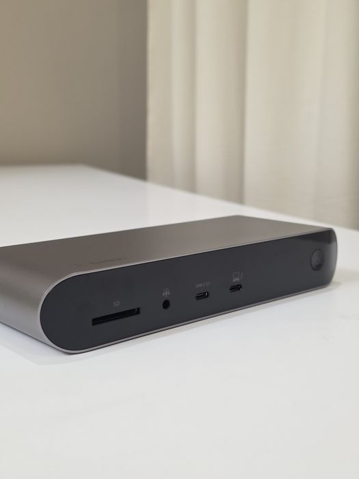 Belkin Pro Thunderbolt 4 Dock