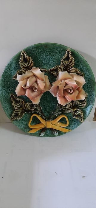 Prato decorativo em porcelana