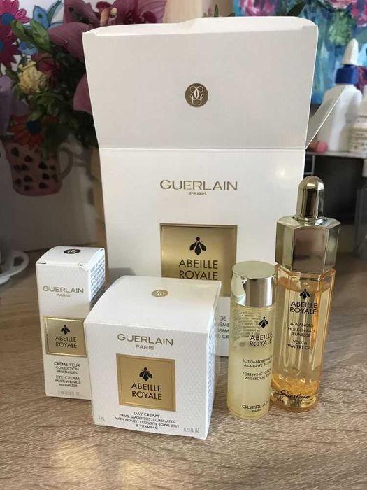 Подарунковий набір Guerlain abeille royale aromateque