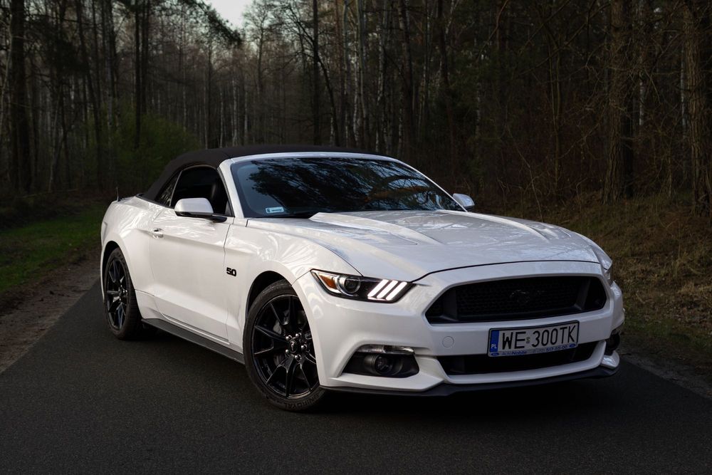 Mercedes Mustang CABRIO A35 GLB35 AMG Audi wynajem wypożyczalnia OKAZJ