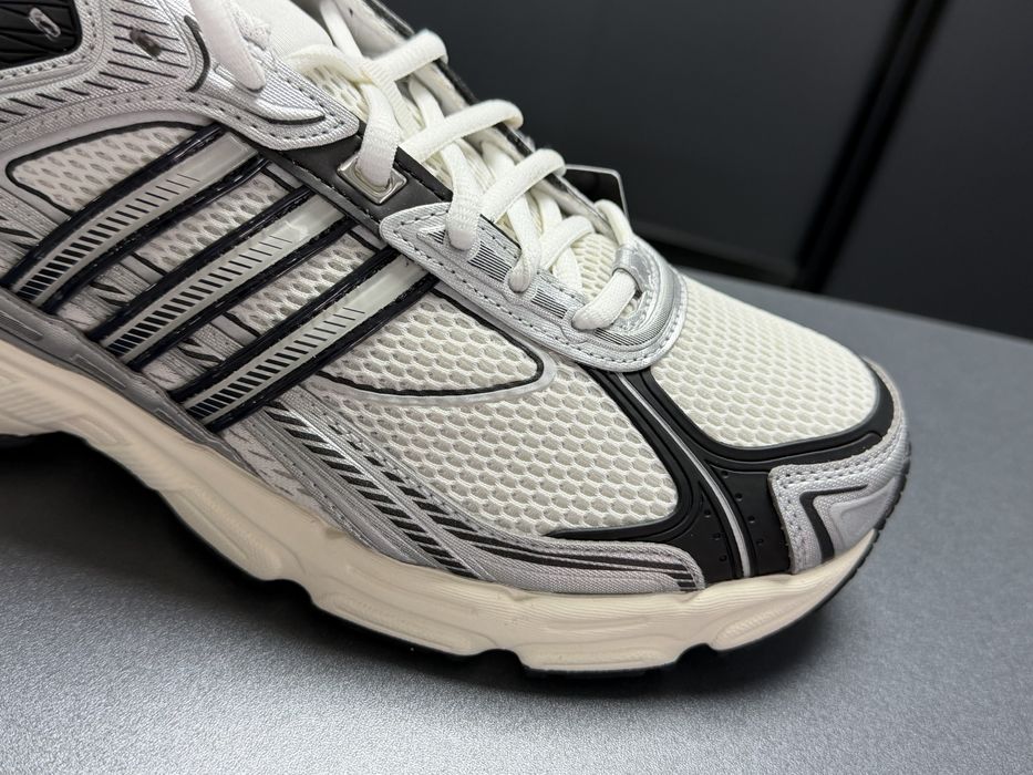 Оригінал  Adidas Response CL Originals IG6226/27см//30см/
