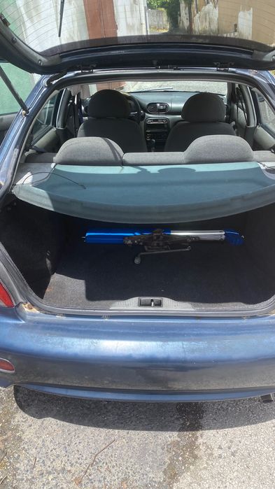 Carro Hyundai accent 5 portas