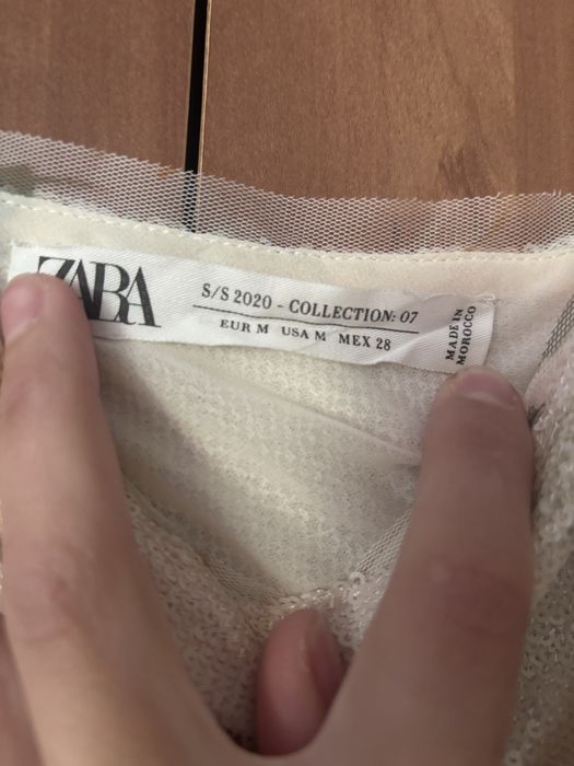 Літня сукня в паєтках zara