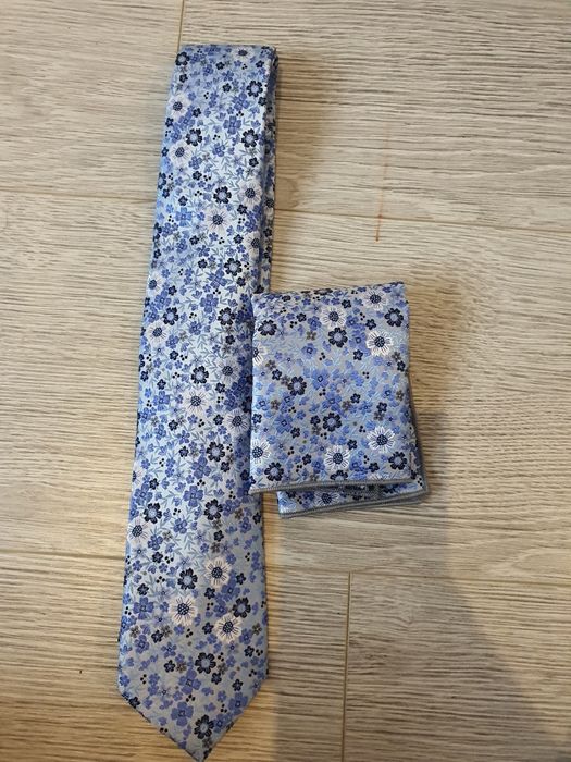 Zestaw męski krawat, poszetka