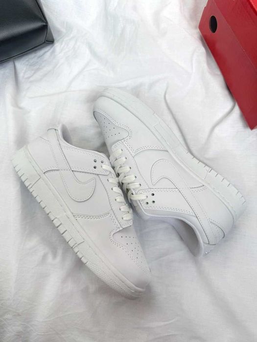 Кросівки Nike SB Dunk Low White жіночі шкіряні білі кеди Найк СБ Данк демісезонні | Женские кроссовки Данки белые демисезонные кожаные 36 37 38 39 40