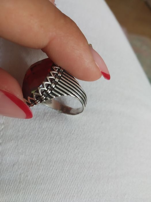 Pierścionek 925 srebro z granatem