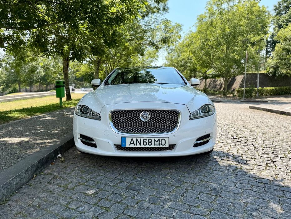 Jaguar XJ 3.0 V6 Versão Longa Autobiography